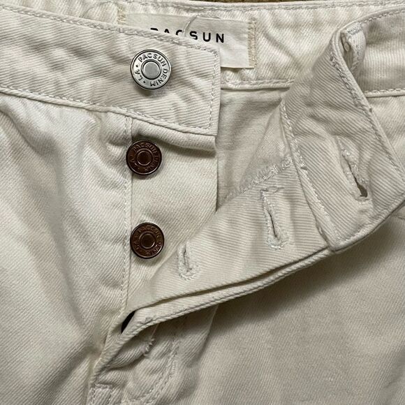 PacSun denim shorts ~ ivory color ~ button fly ~ size 29 - Picture 4 of 7